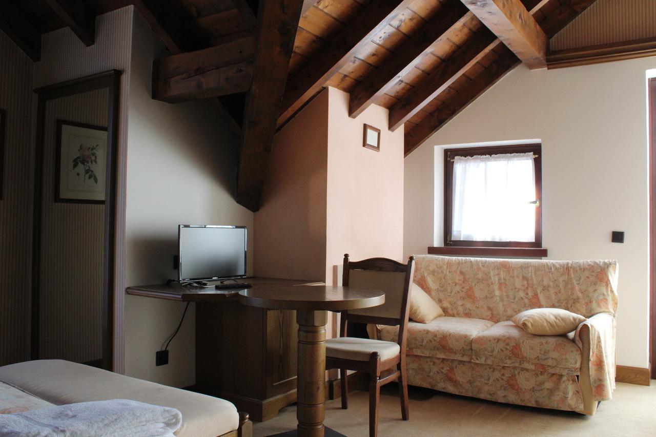 Hotel La Lepre Bianca ガッリオ エクステリア 写真