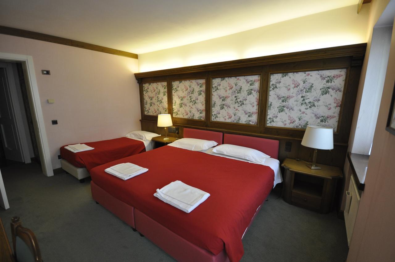 Hotel La Lepre Bianca ガッリオ エクステリア 写真