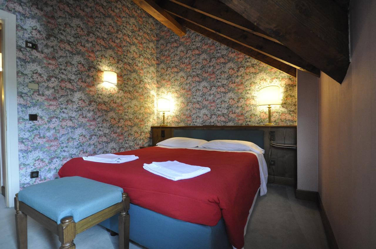 Hotel La Lepre Bianca ガッリオ エクステリア 写真