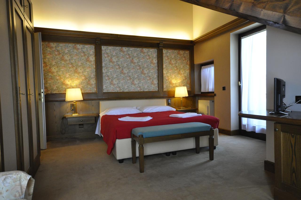 Hotel La Lepre Bianca ガッリオ エクステリア 写真
