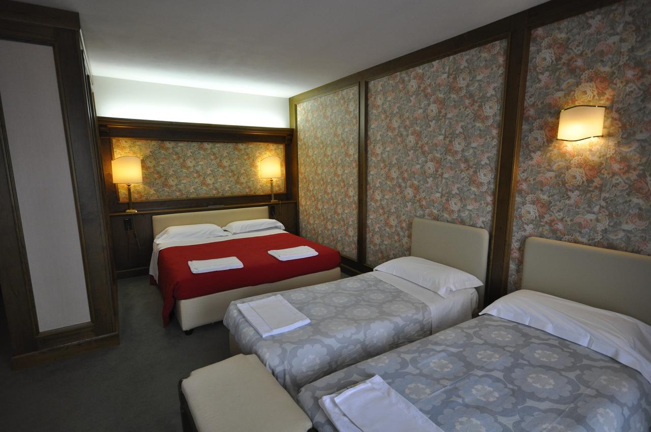Hotel La Lepre Bianca ガッリオ エクステリア 写真